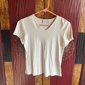 Merona Women's White V-Neck Short Sleeve Tee